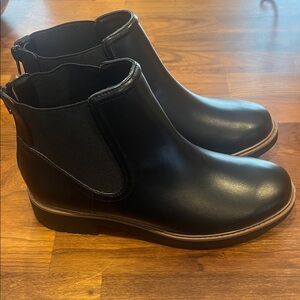 Esprit Black Ankle Boots